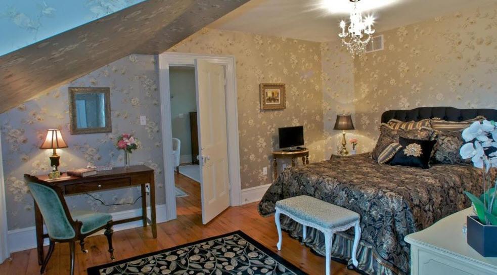 Bed and Breakfast Maplehurst Manor Brockville Zimmer foto